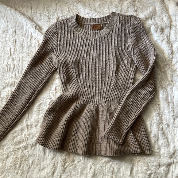 POL Peplum Sweater - Picture 1 of 3